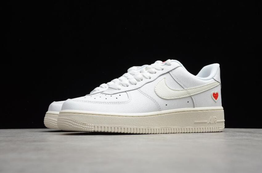 Men's | Nike Air Force 1 07 White Valentine DD7117-100 Running Shoes
