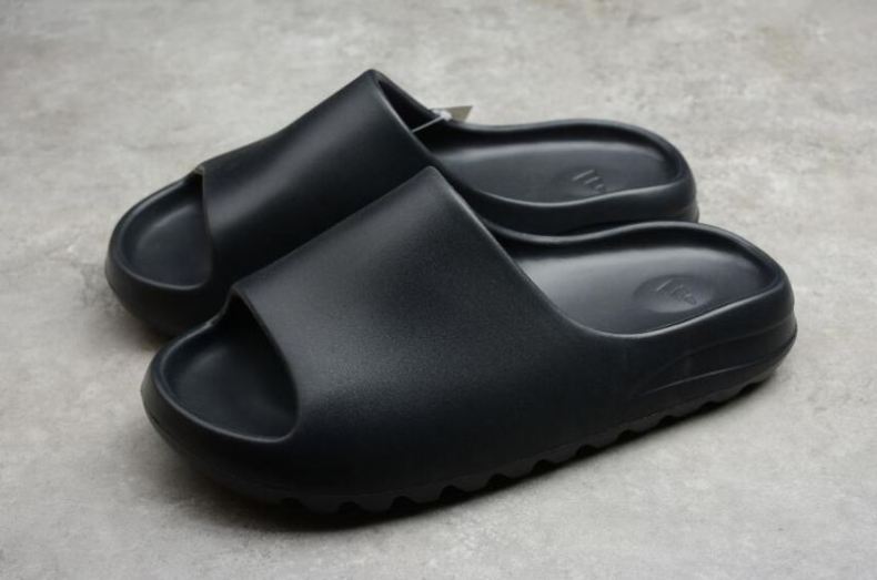 Men's | Adidas Yeezy Slide Triple Black FX0495